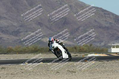 media/Oct-30-2025-Racers Edge (Thu) [[dabbdaf680]]/2-A Group/Session 2 Turn 14 Exit/